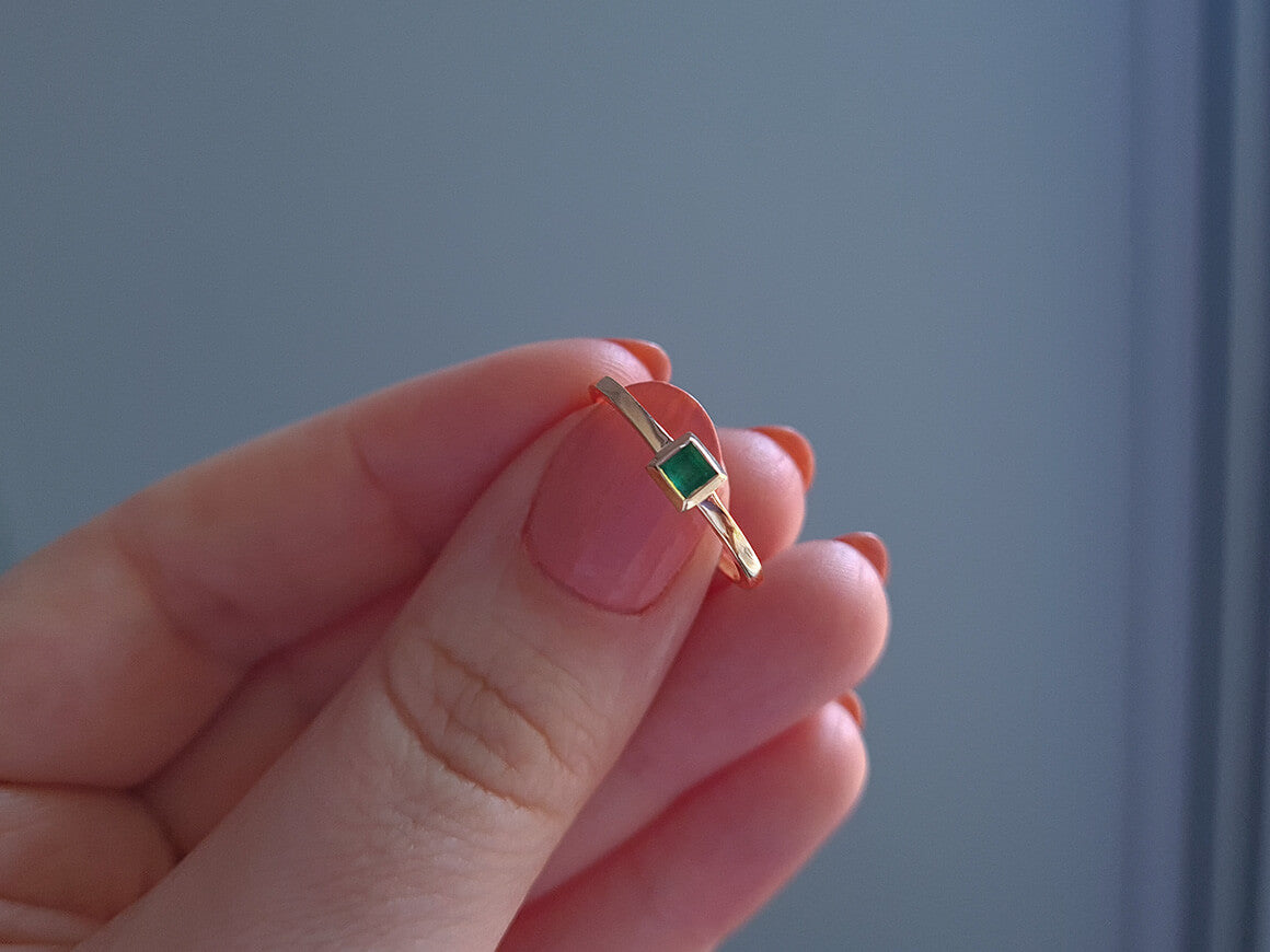 Prinzessin Schliff Smaragd Solitär Ring