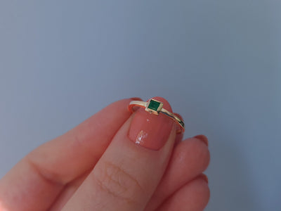 Princess Cut Emerald Solitaire Ring
