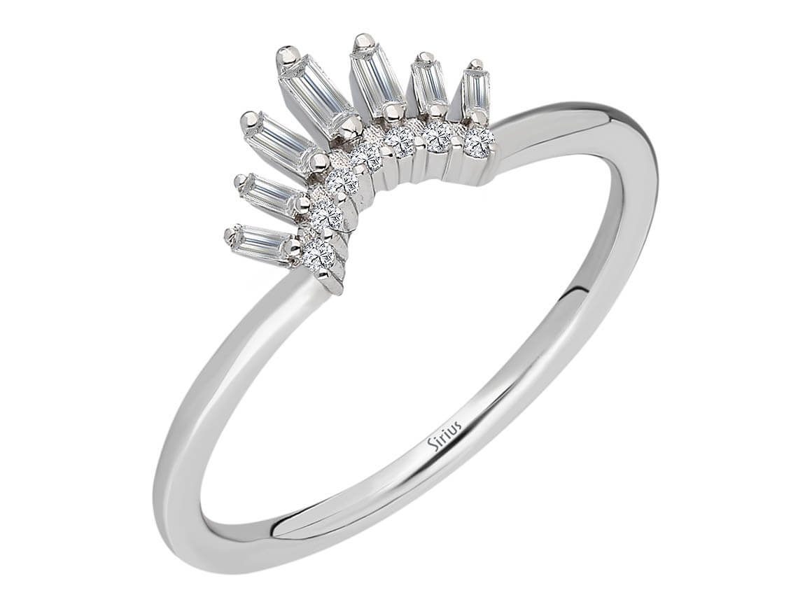 Baguette Diamant Prinzessin Krone Ring - handgefertigter Diamantschmuck aus Feingold | Sirius Diamant