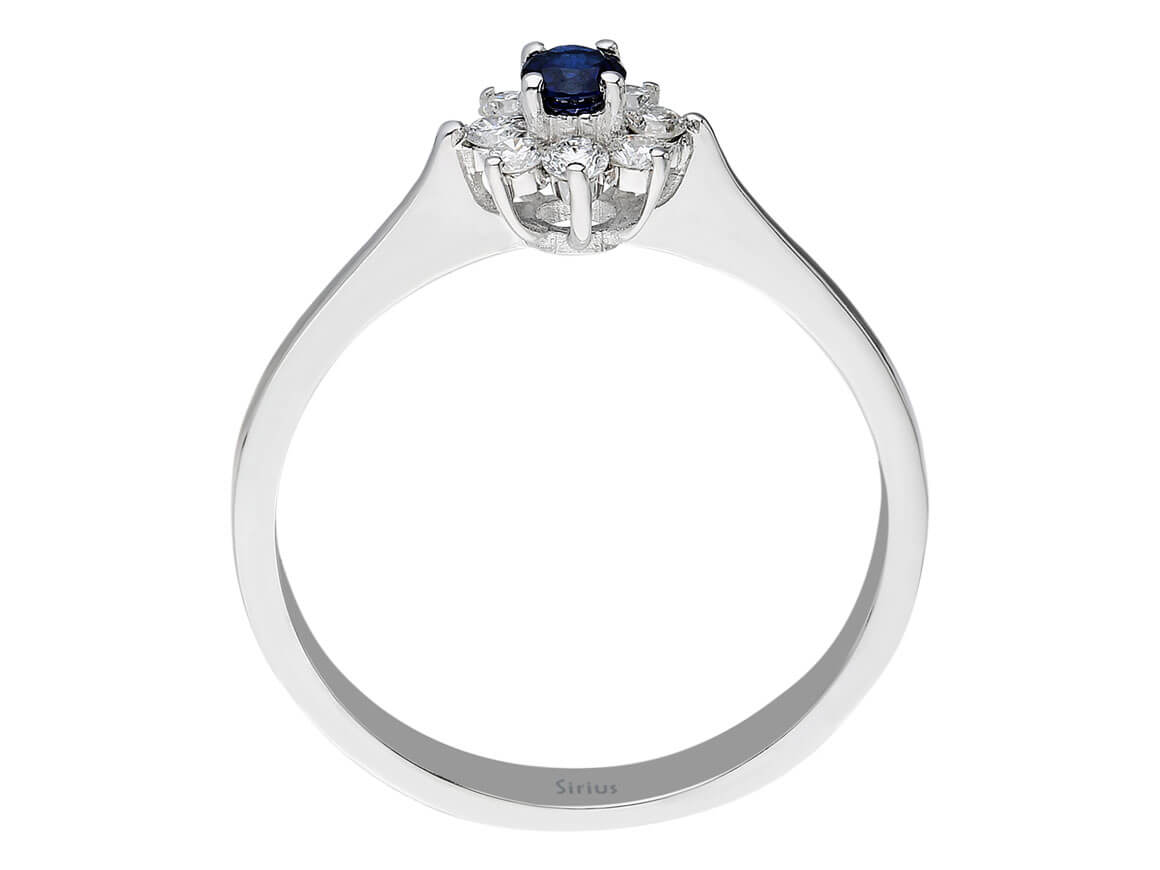 Diamond and sapphire ring in 14 K white gold