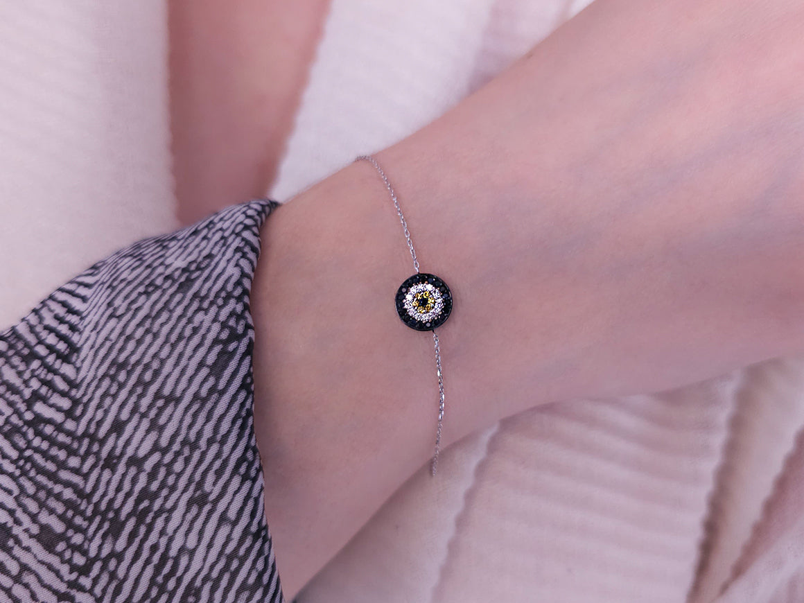 Diamant und Saphir Blaues Auge Armband - handgefertigter Diamantschmuck aus Feingold | Sirius Diamant