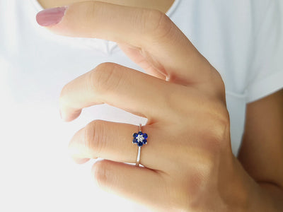 Diamond and Sapphire Daisy Ring