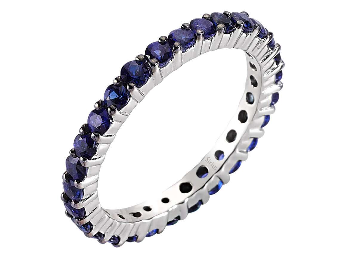 1.56 carat sapphire memory ring in 14K white gold