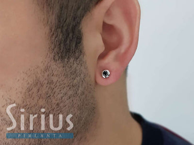 Boucle d'oreille homme en or blanc 14 carats 585 avec diamant noir de 0,25 carat