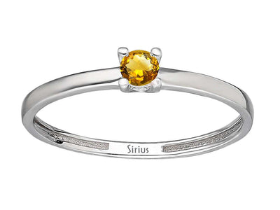 Solitaire ring with citrine