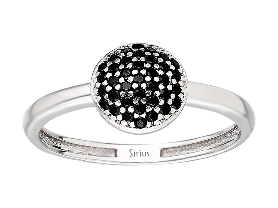 Ring mit schwarzem Diamanten - handgefertigter Diamantschmuck aus Feingold | Sirius Diamant