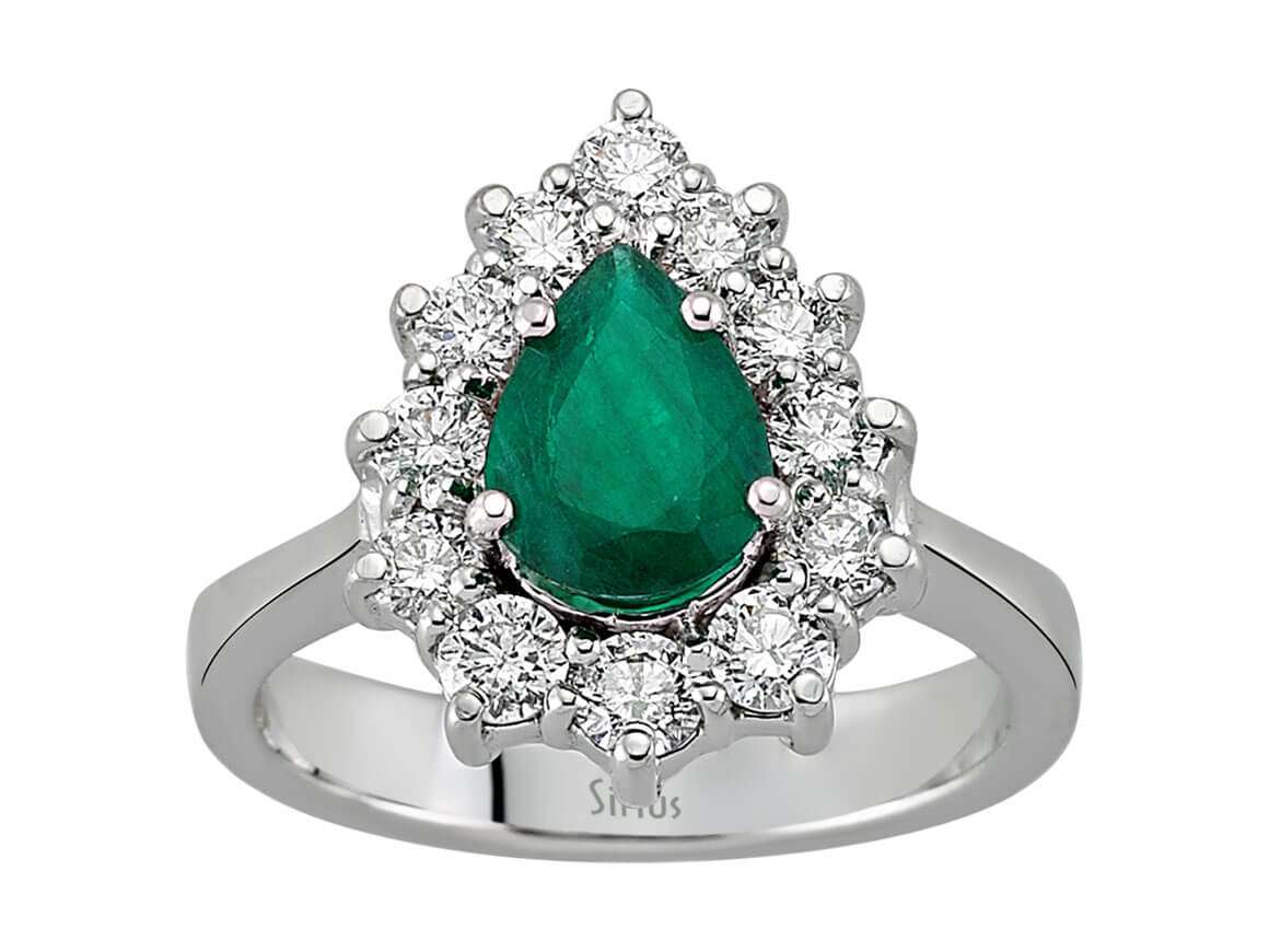 Diamond and drop emerald ring in 14 K white gold