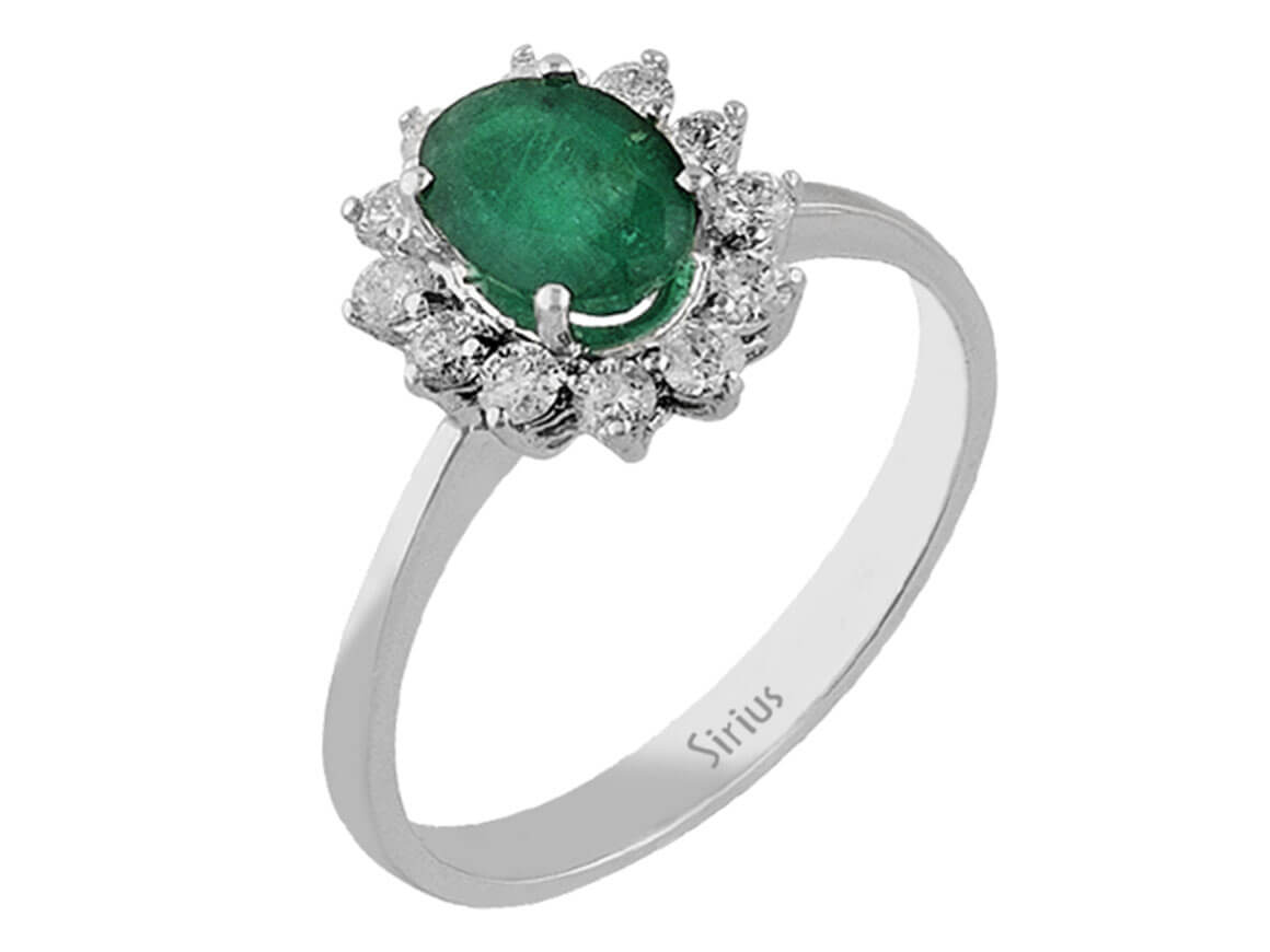 0,51 ct. Diamanten und 1,26 ct Oval Smaragd Ring in 585er 14 Karat Weißgold - handgefertigter Diamantschmuck aus Feingold | Sirius Diamant