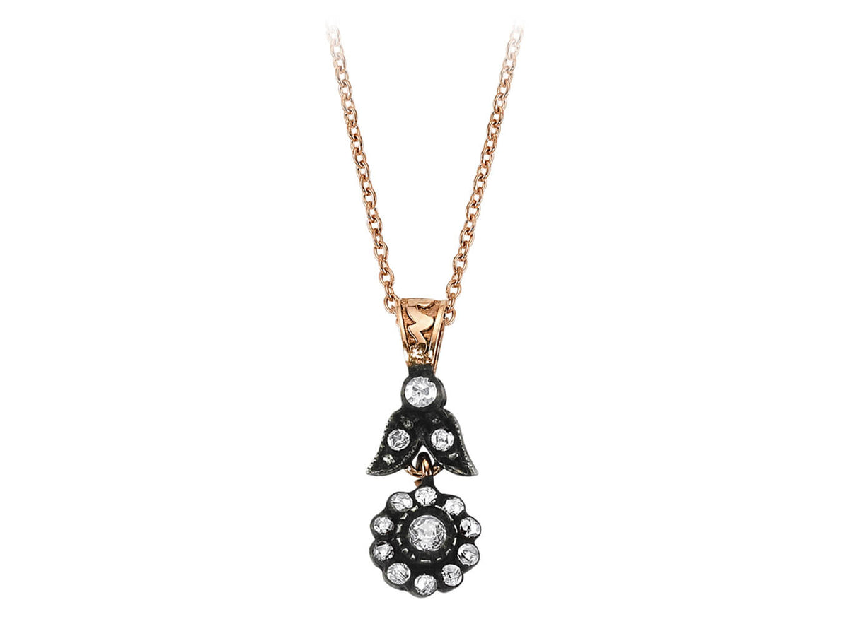 Diamant-Halskette mit Kronenblättern - handgefertigter Diamantschmuck aus Feingold | Sirius Diamant