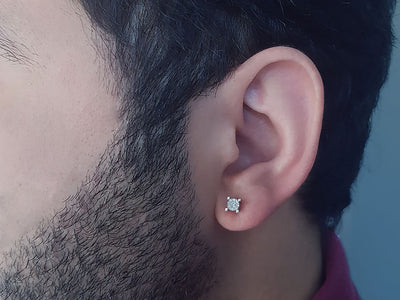 0.30 Carat Effect 9 Diamond Men's Stud Earrings in 8 K White Gold