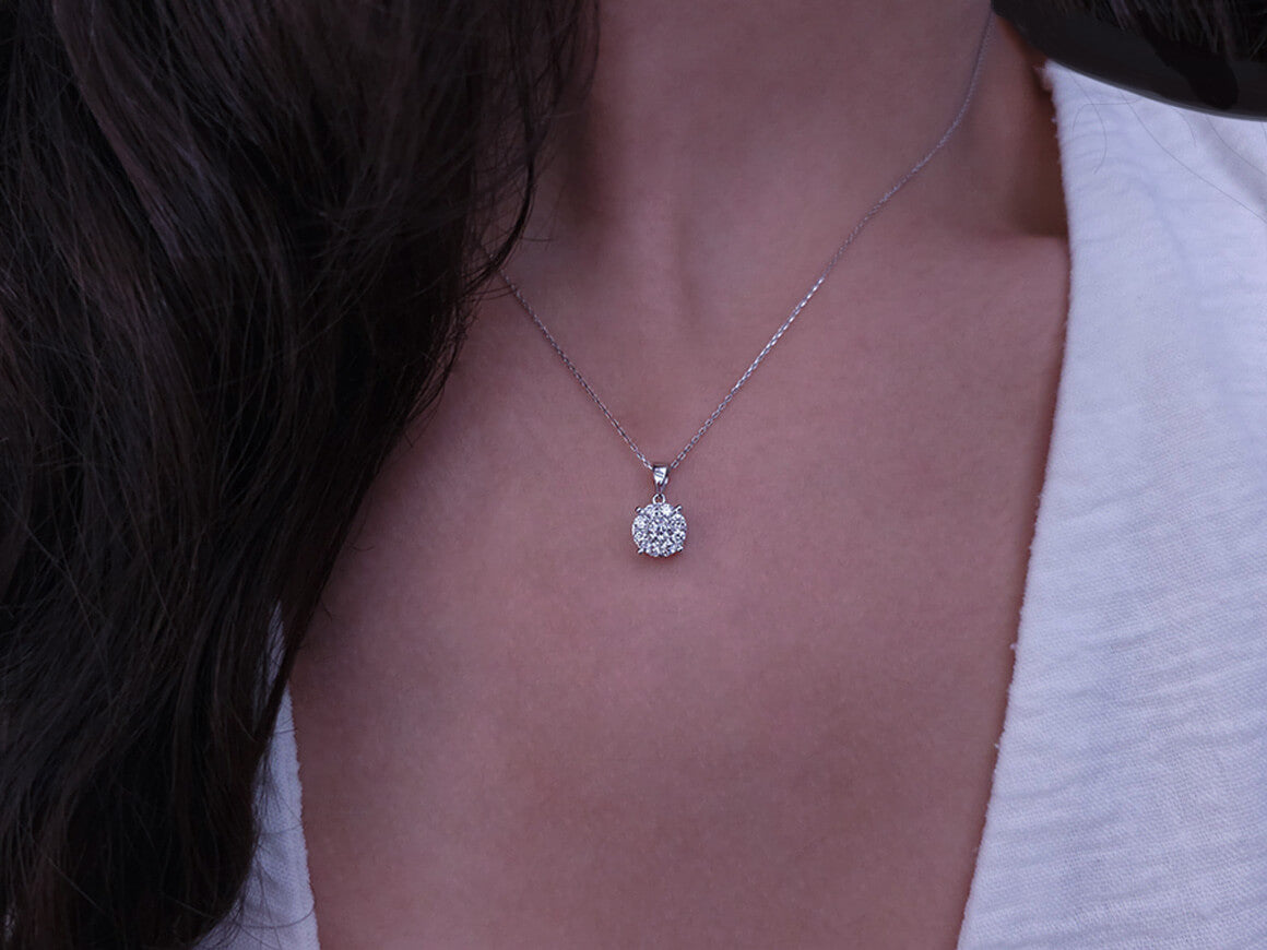 0.40 total carat diamond coronet necklace in 8K white gold