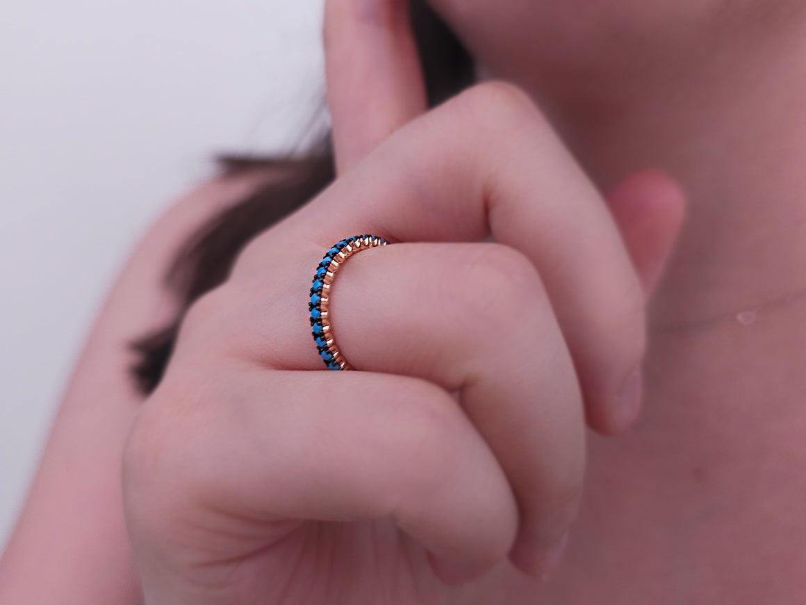 Turquoise half-round alliance in 14K