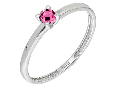 Solitaire ring with tourmaline