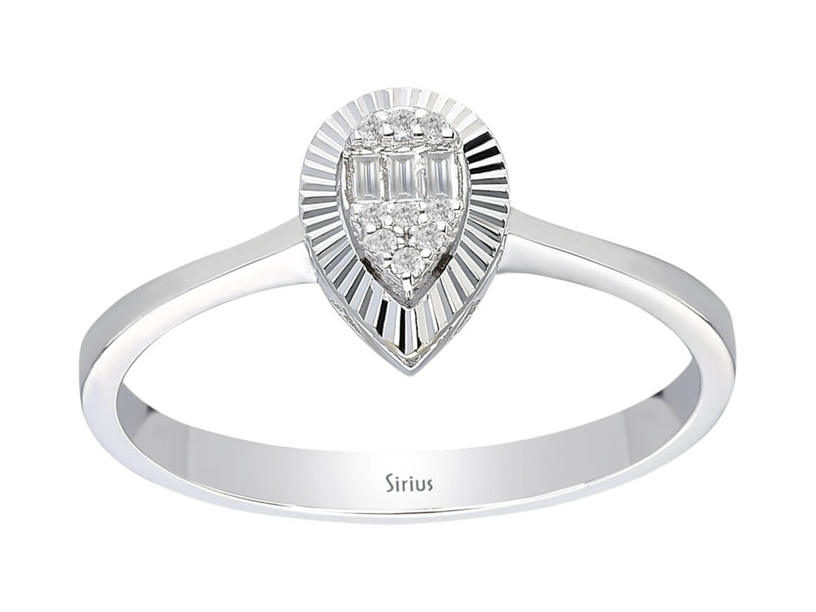 Baguette Diamant Wassertropfen Ring - handgefertigter Diamantschmuck aus Feingold | Sirius Diamant