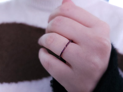 Ruby all-around alliance in 14K white gold