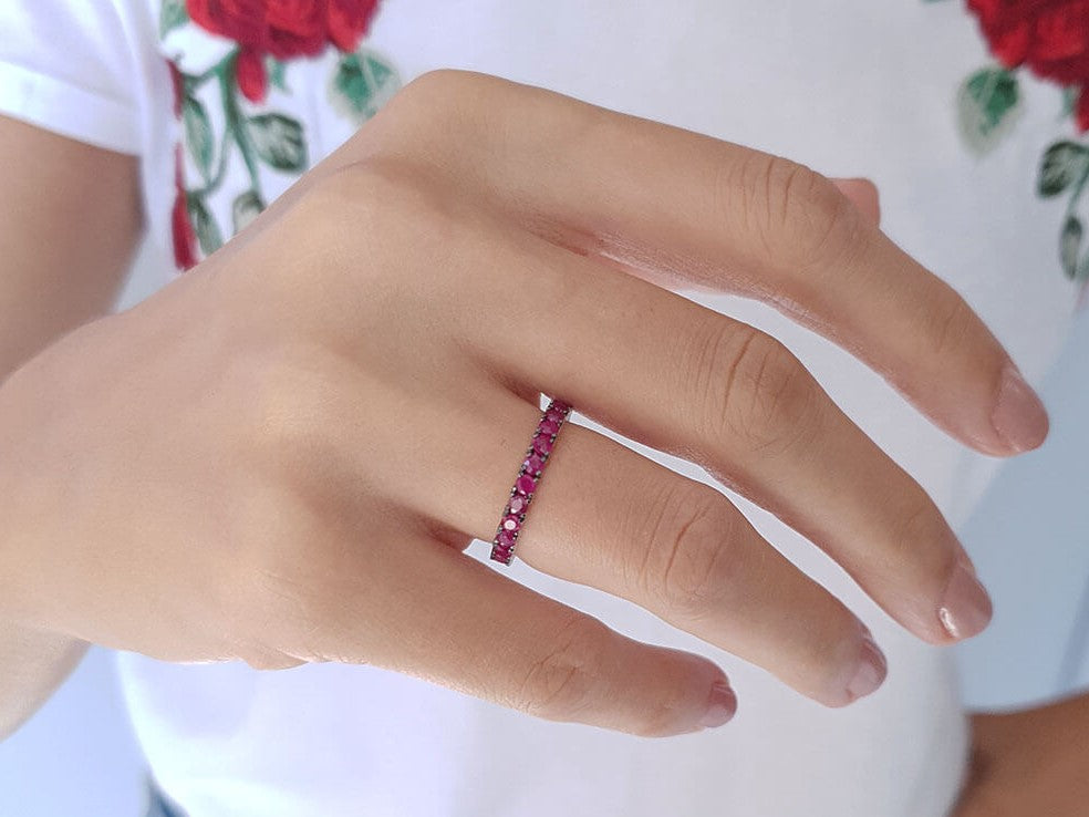2.07 carat all-around ruby alliance ring