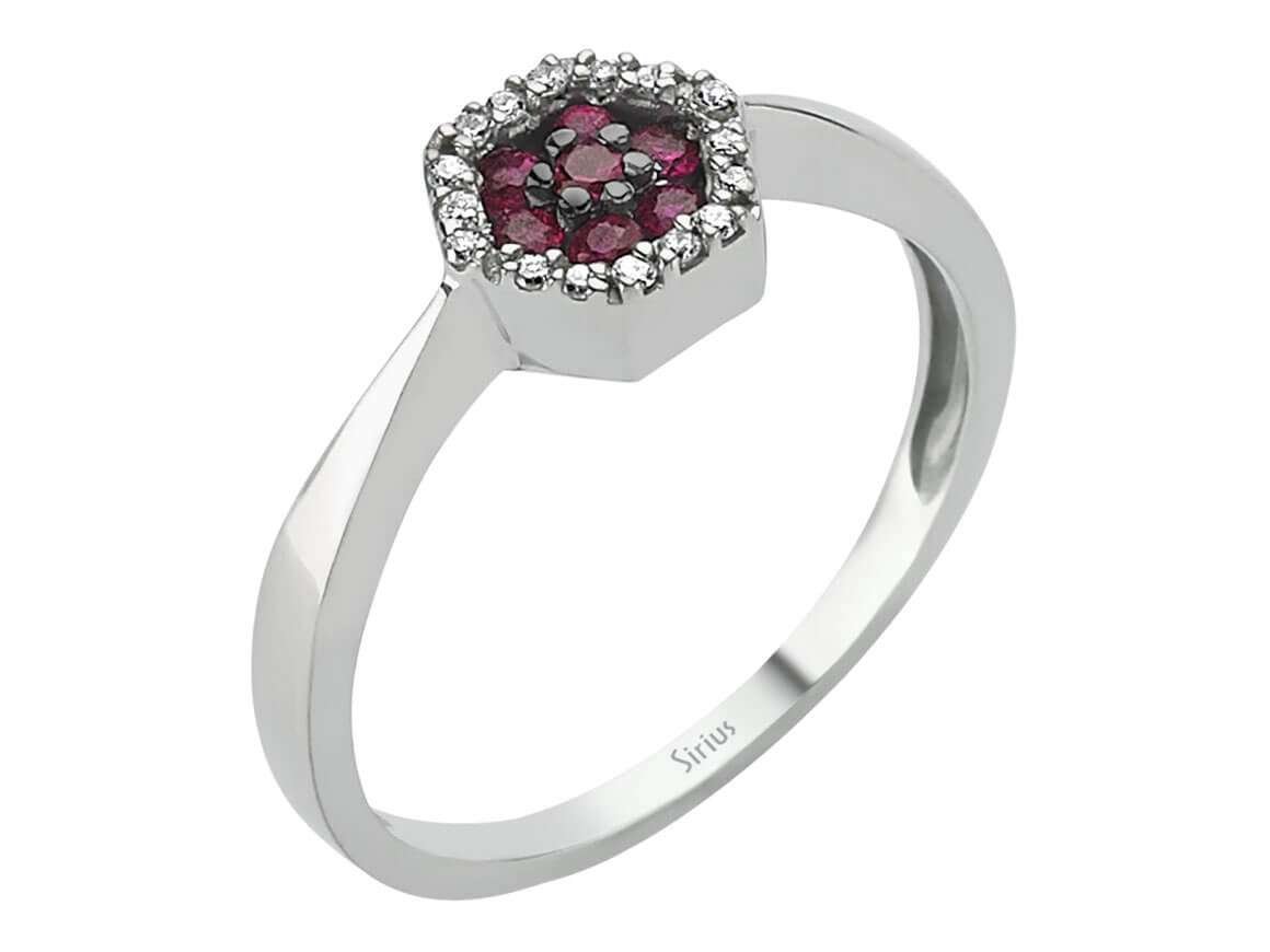 Diamant und Rubin Hexagon Ring - handgefertigter Diamantschmuck aus Feingold | Sirius Diamant