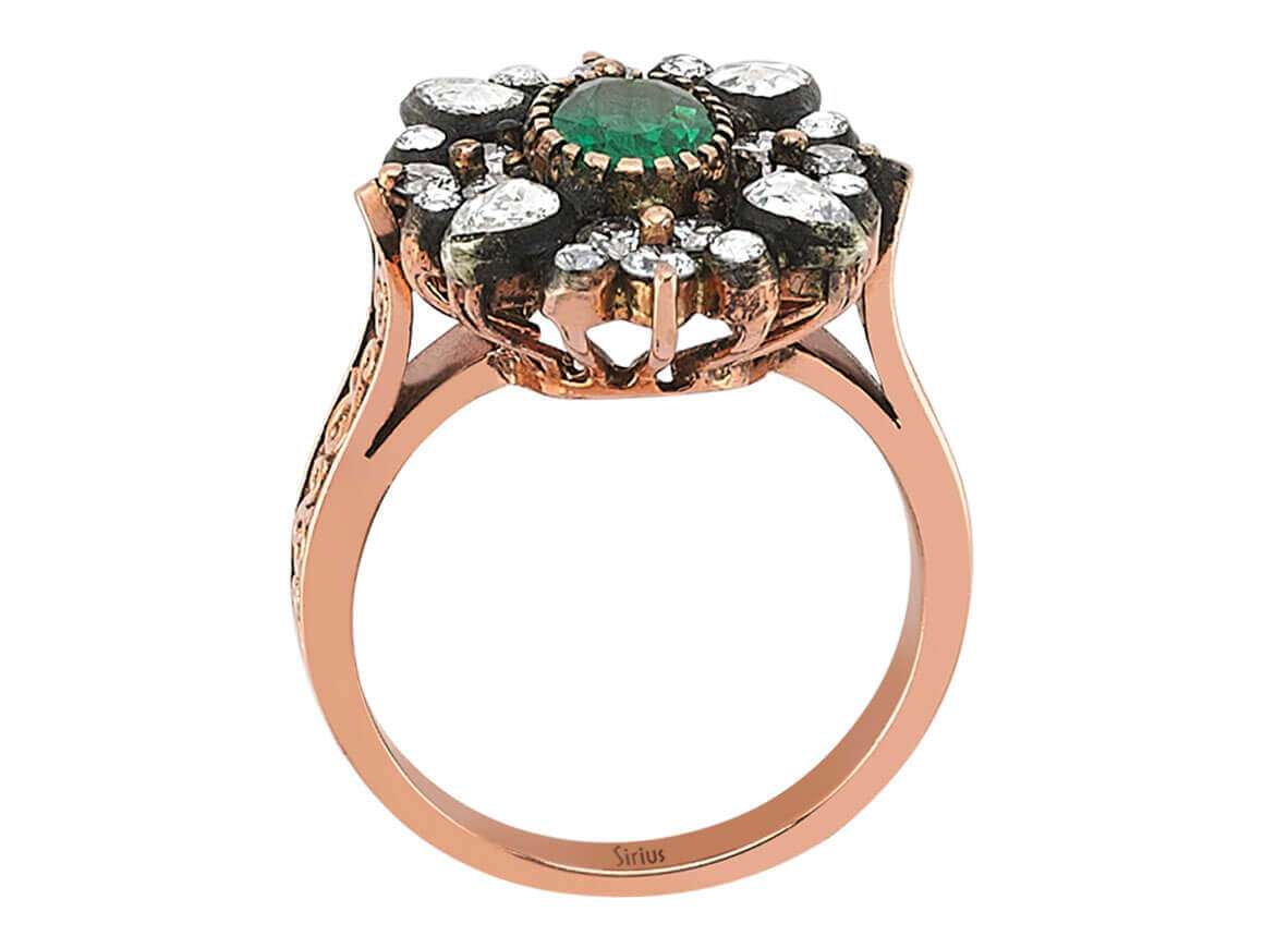 Diamond Emerald Rose-Cut Diamond Ring in 8 Carat Red Gold