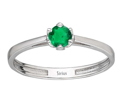 Emerald solitaire ring