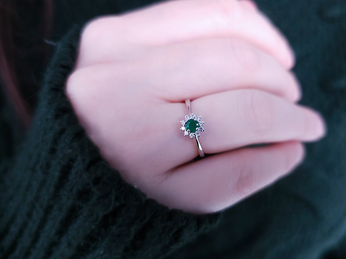 Bague diamant et émeraude