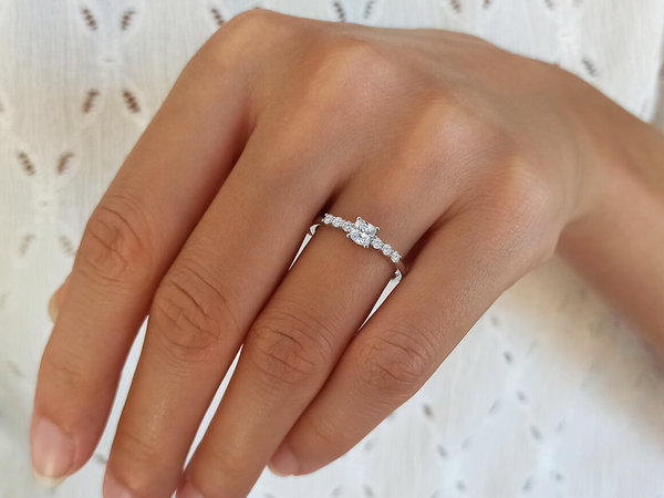 Diamant und Prinzessin Weißer Topas Ring